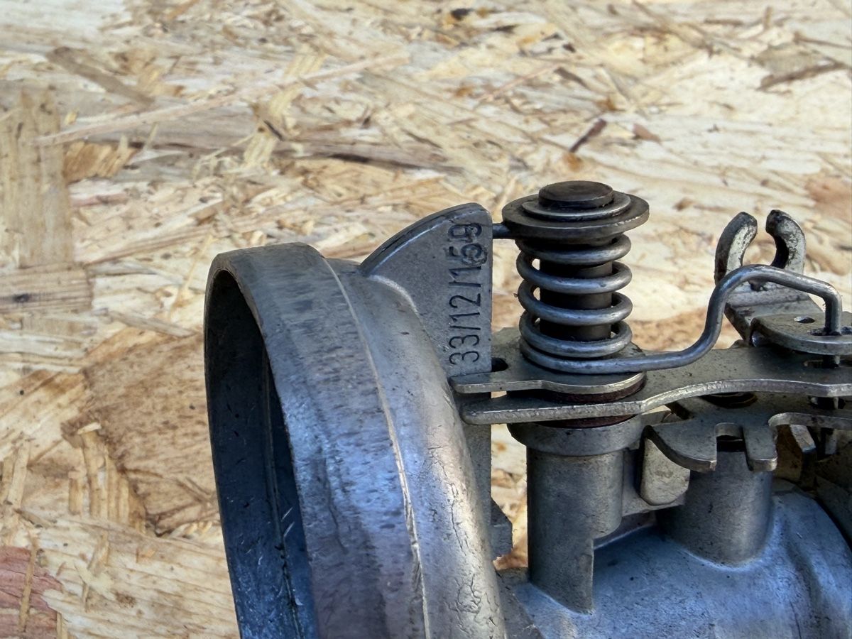 Tutti i ricambio per moto: Vergaser Bing 33 – Difettoso da Bolken venduto da si.x.las 1