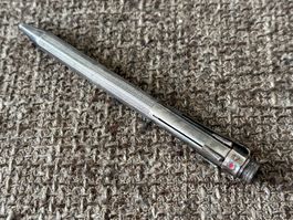 Alter Kugelschreiber CARAN D‘ ACHE 47 4-farbig versilbert