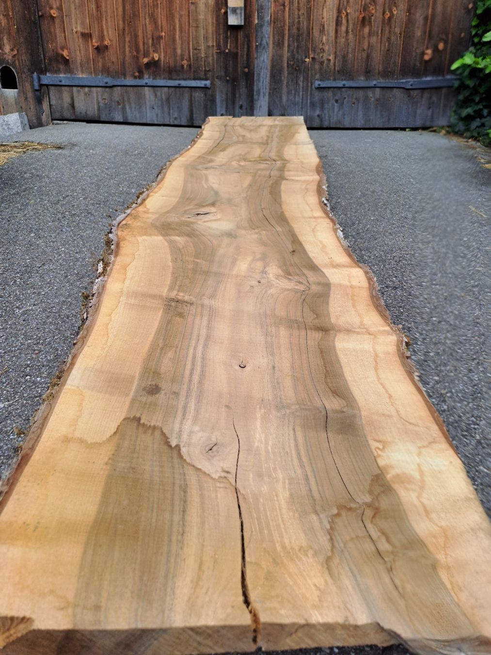 Articles en bois: Nussbaumbrett – D'occasion à Oberfrittenbach par Muli500 2