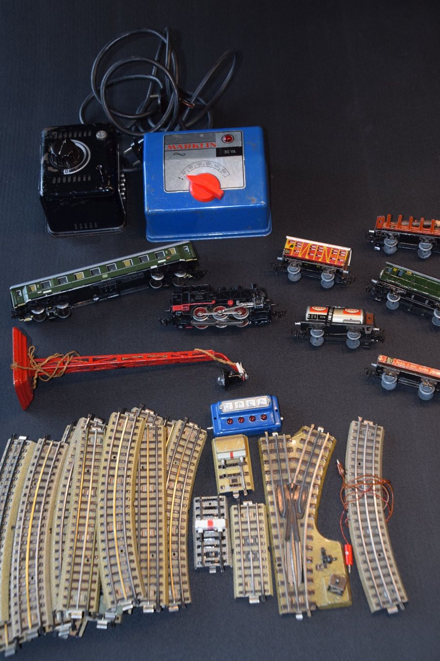 Märklin Modelleisenbahnen: Märklin – Gebraucht aus Luzern von SosoNana 1
