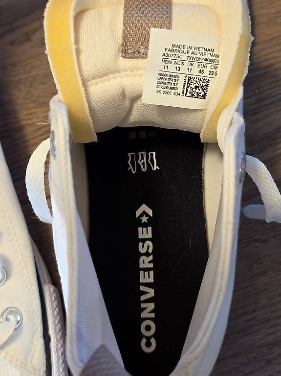 Chaussures hommes: Hochwertiger Converse Sneaker/Turnschuh - neu  – D'occasion à Leissigen par gra111 2