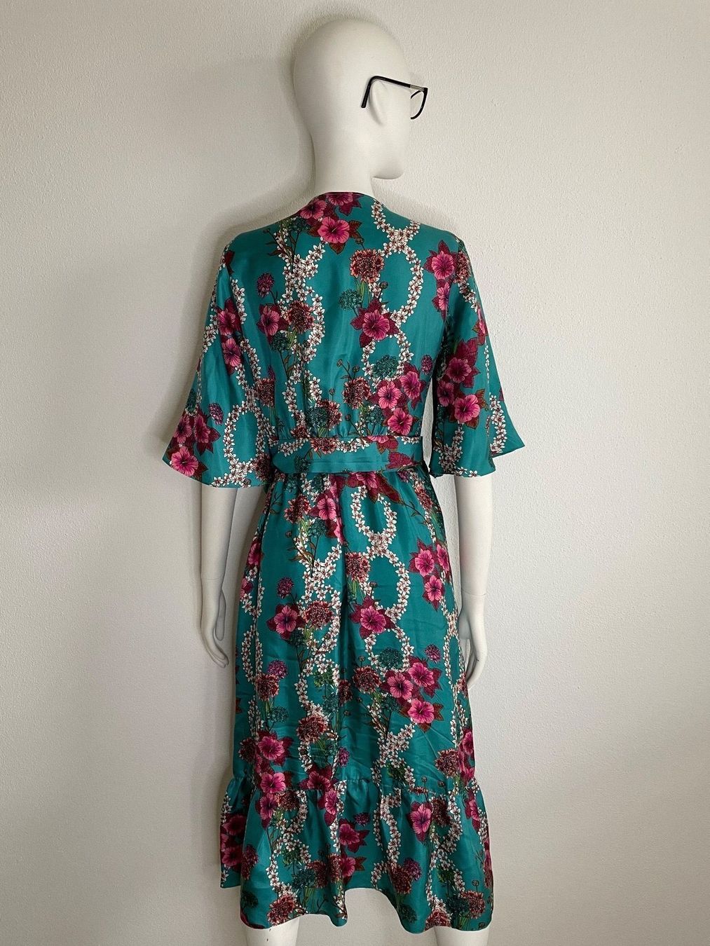 Sandro Vestiti: Sandro Paris Kleid – Nuovo (secondo la descrizione) da Winterthur venduto da 19.19 9