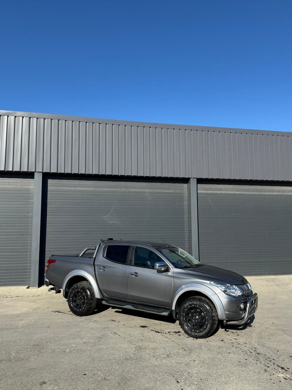 Mitsubishi Automobili: Mitsubishi L200 - Pick-up 4x4 – Usato da Vétroz venduto da Polygroup 1