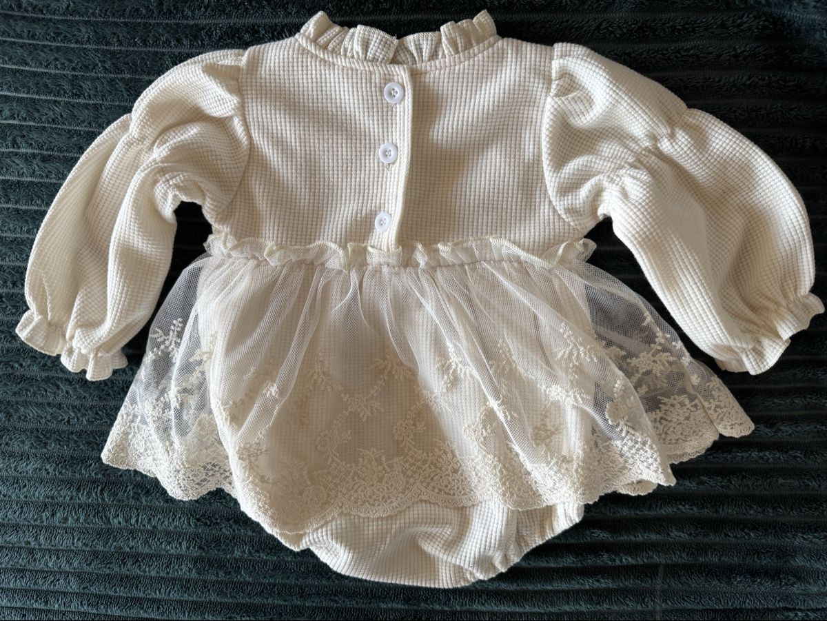 Vestiti & Gonne: Baby Kleid 3-6 Monate Gr. 62 – Nuovo (secondo la descrizione) da Ettenhausen TG venduto da phi_2nym 1