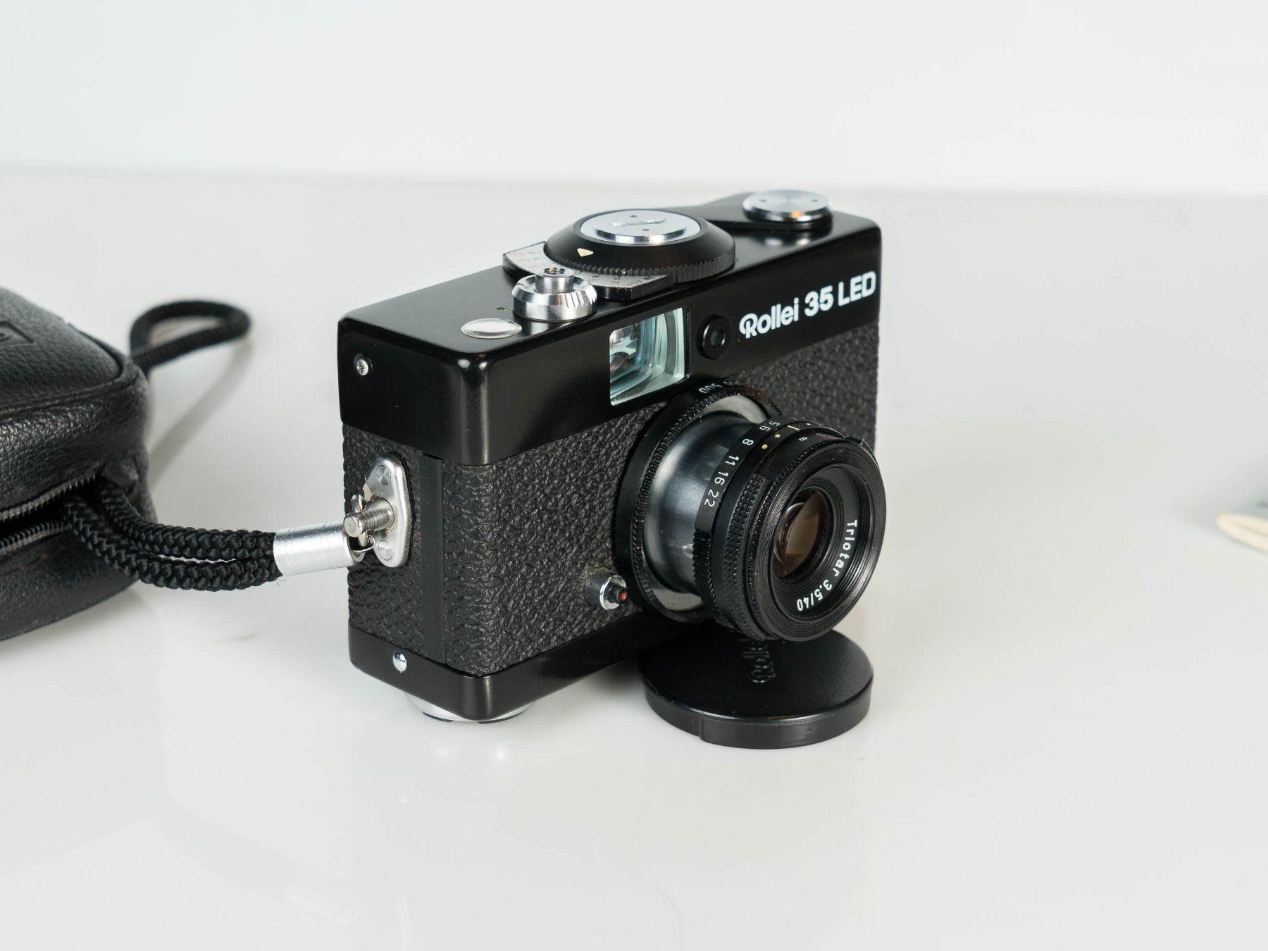 Rollei Fotocamera: Rollei 35 LED schwarz – Usato da Kriens venduto da Ebrias 1