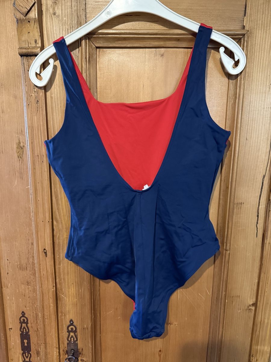 Tommy Hilfiger Costumi da bagno & Bikini: Tommy Hilfiger Badeanzug – Usato da Herrliberg venduto da Juliaisidor 1