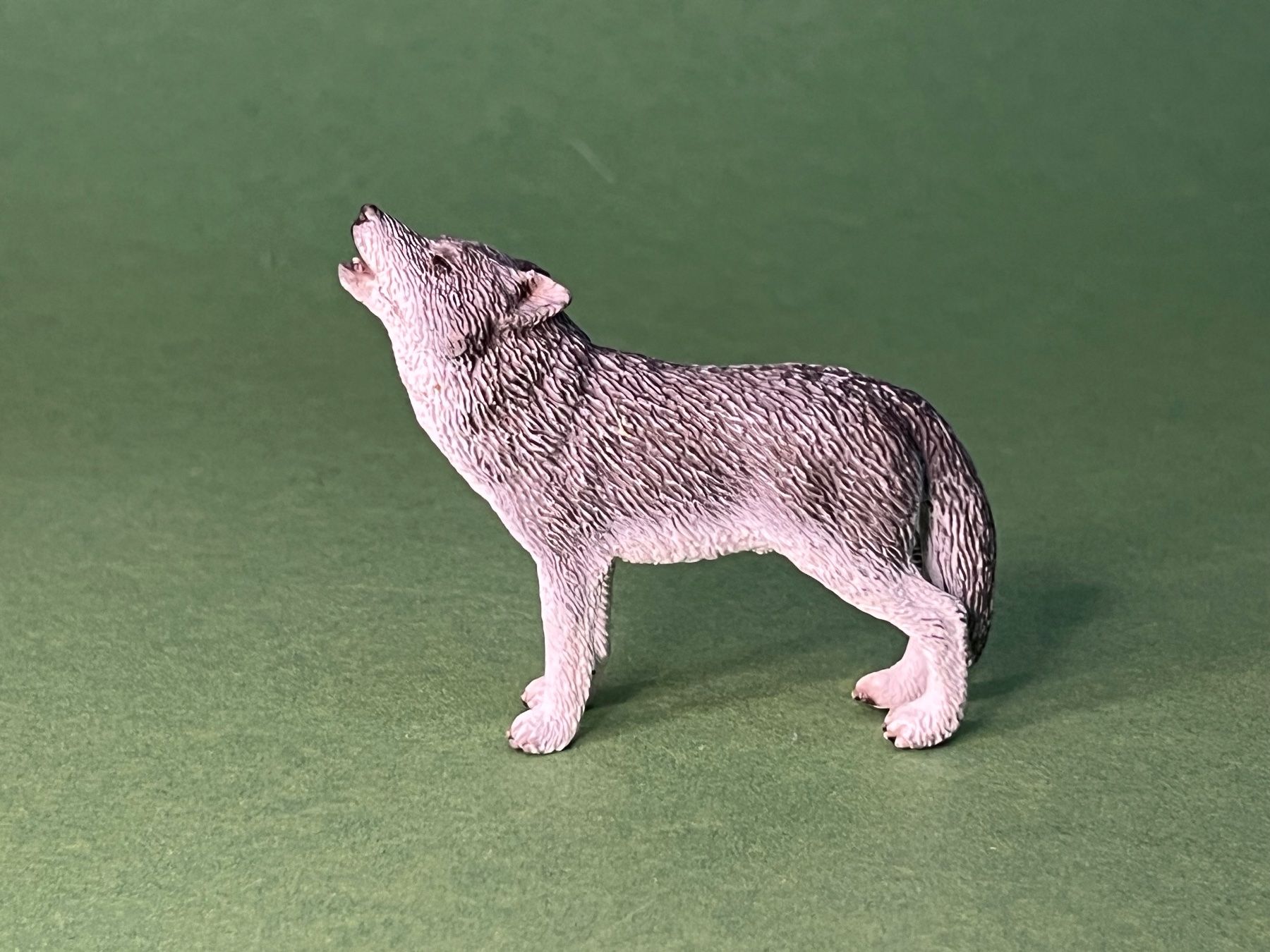 Schleich Figuren: Schleich 14626 Wolf, heulend – Gebraucht aus Ennetbaden von mapa05