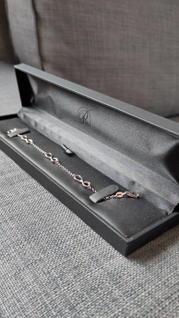 Bracelets: Silberne Armkette mit Infinityzeichen | Rhomberg – Neuf (Voir description) à Winterthur par lje_x8p5 4