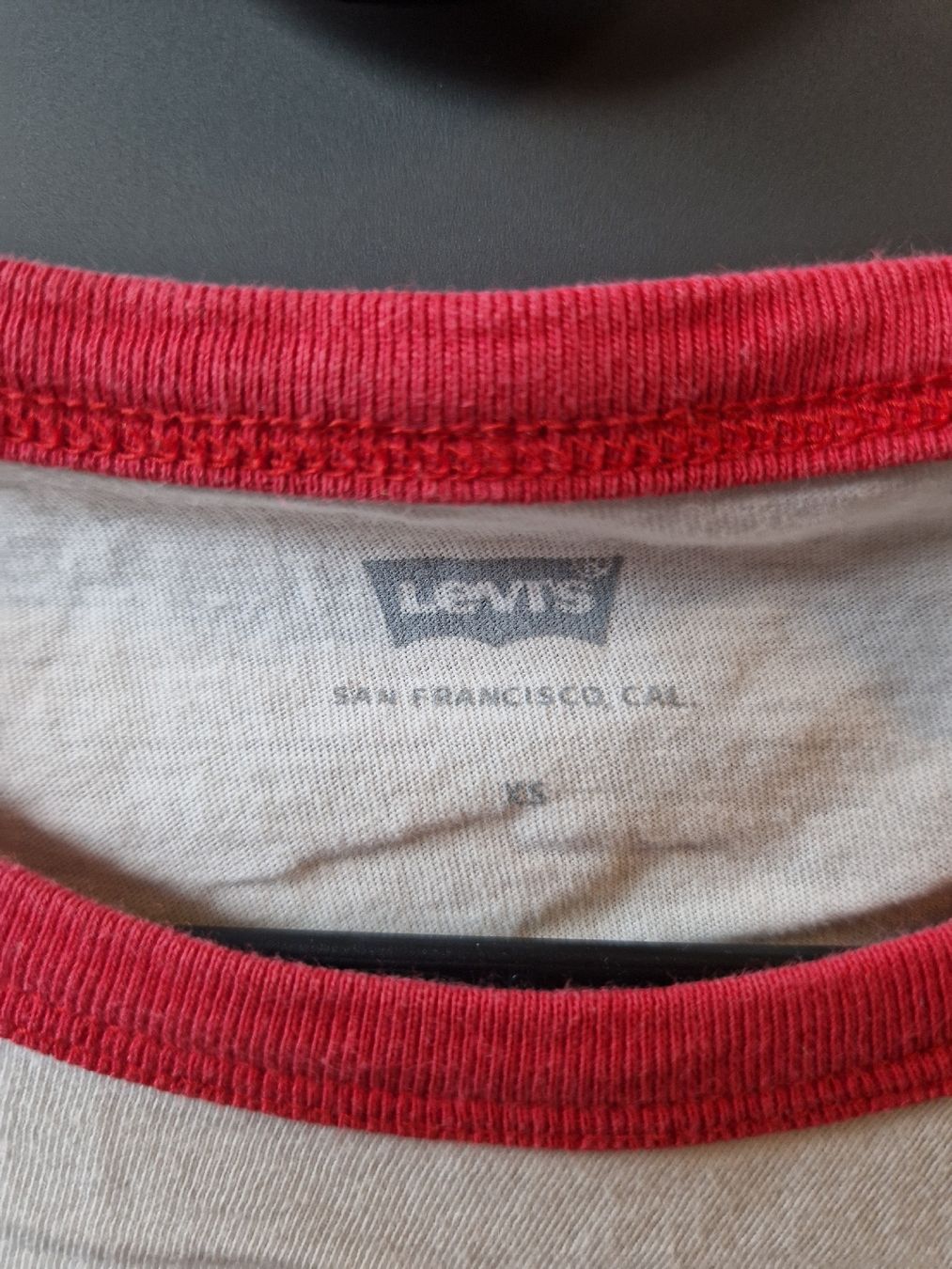 Levi's T-shirt: Levis Tshirt Gr. XS – Nuovo (secondo la descrizione) da Frauenkappelen venduto da sarahgygax_ 1