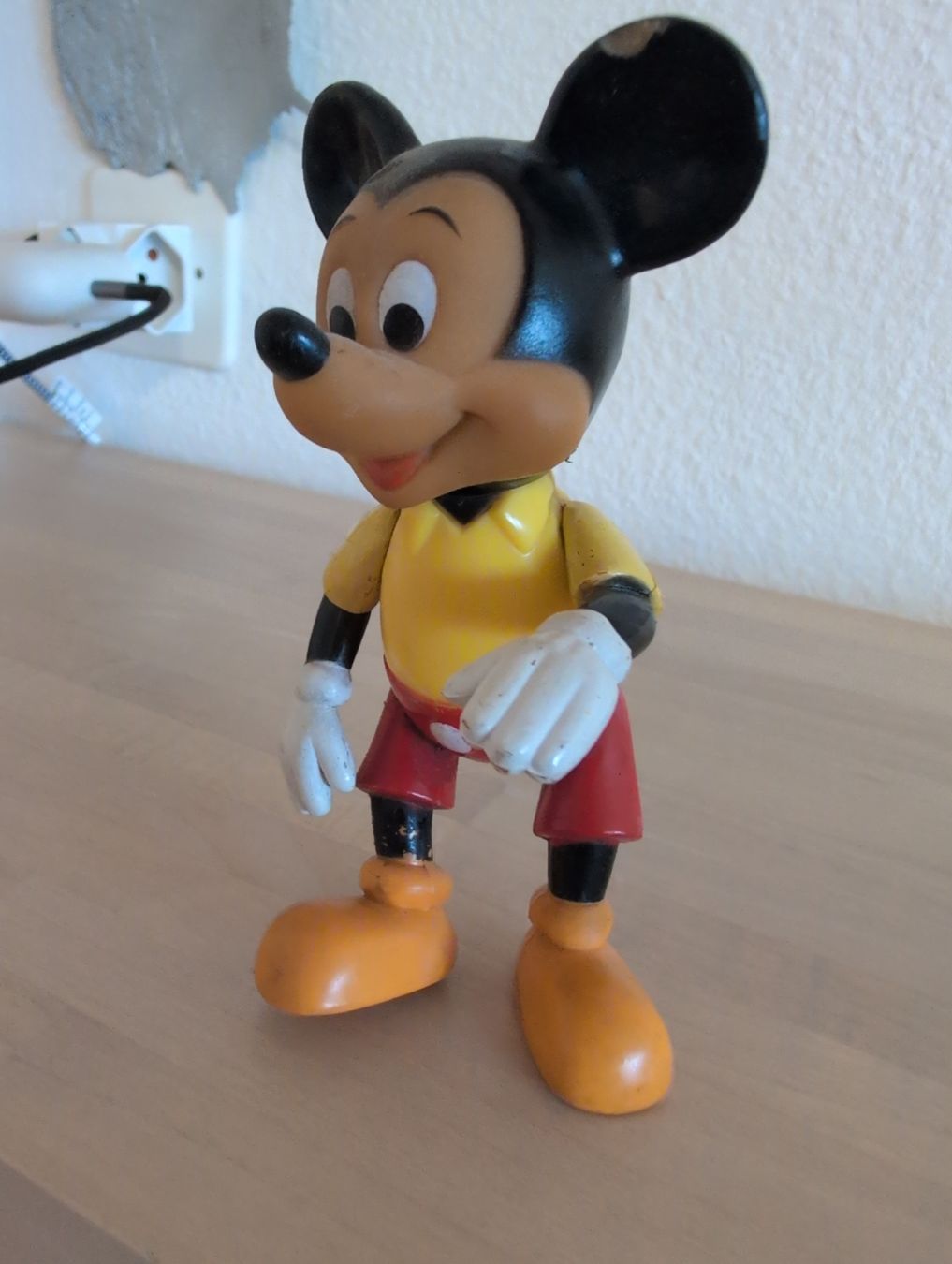 Disney Figuren: Vintage Mickey Mouse Figur – Gebraucht aus Roggwil BE von MA-4900 1