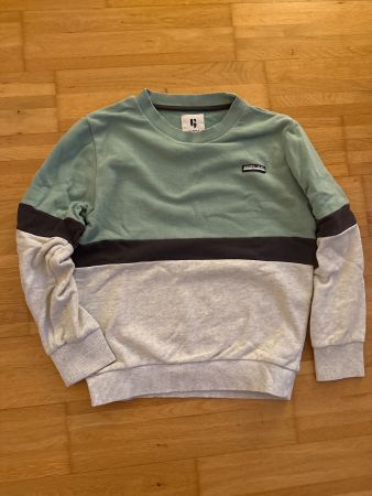 Kinder Kleidung Set T-Shirt Pullover 3 Teile guter Zustand