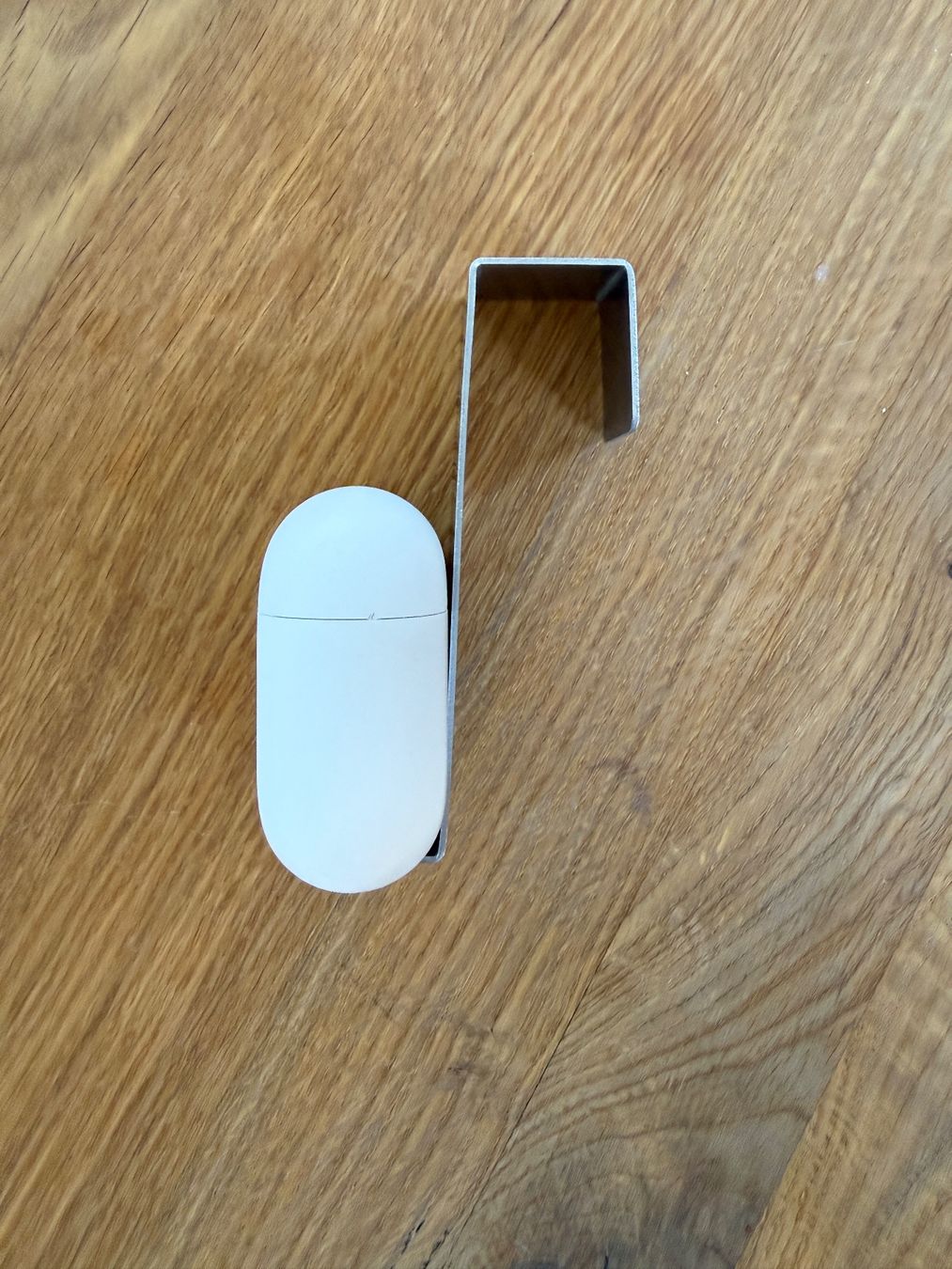 Apple Cuffie: APPLE AirPods 4 Charging Case – Usato da Lausanne venduto da Nine1982 7