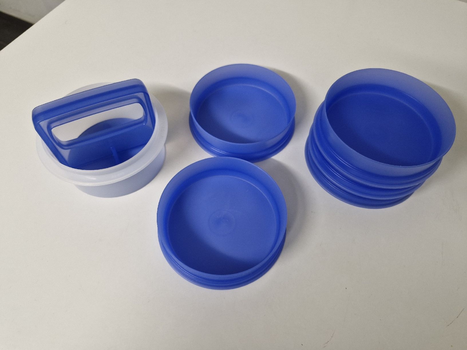 Tupperware Elettrodomestici da cucina: Burgerpresse von Tupperware – Nuovo (secondo la descrizione) da Dällikon venduto da VanBat 1