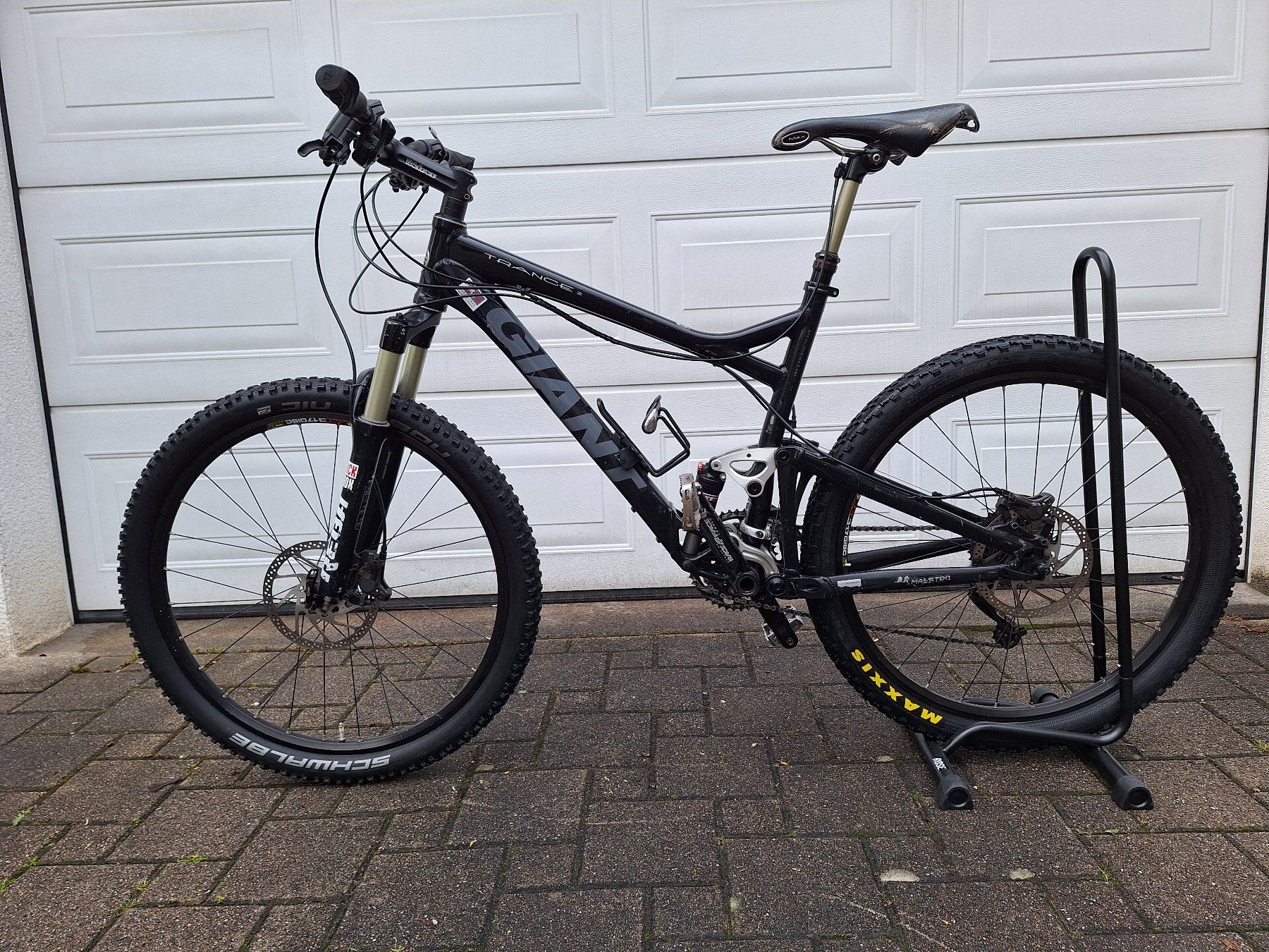 Giant Vélos: Fully Bike Giant Trance 2 – D'occasion à Gommiswald par Gfgiant
