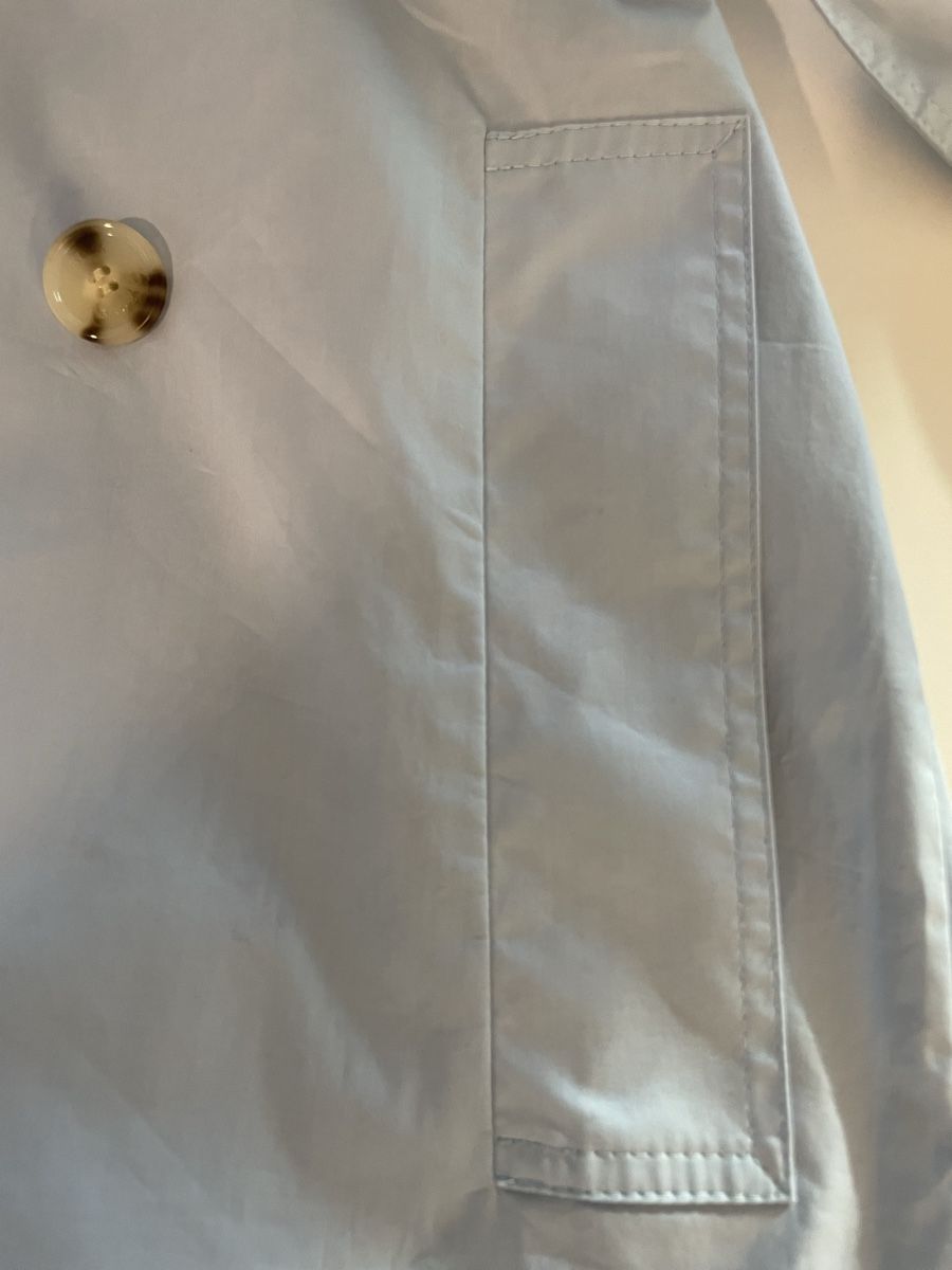 Hugo Boss Cappotti: Boss Trenchcoat hellblau Gr. 38 – Usato da Steinhausen venduto da Marmottarosa 3