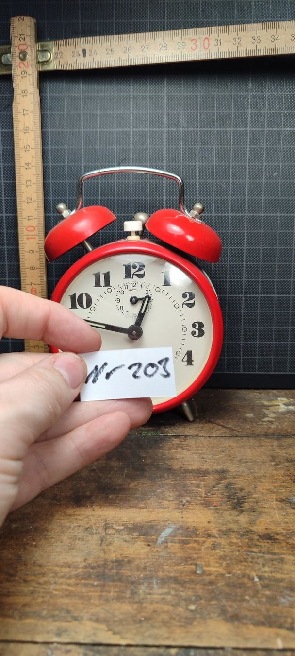 Sveglie: Wunderschöner alter Wecker Nr. 203 M Clock – Usato da Gelterkinden venduto da MYSTOREFORYOU4460 9
