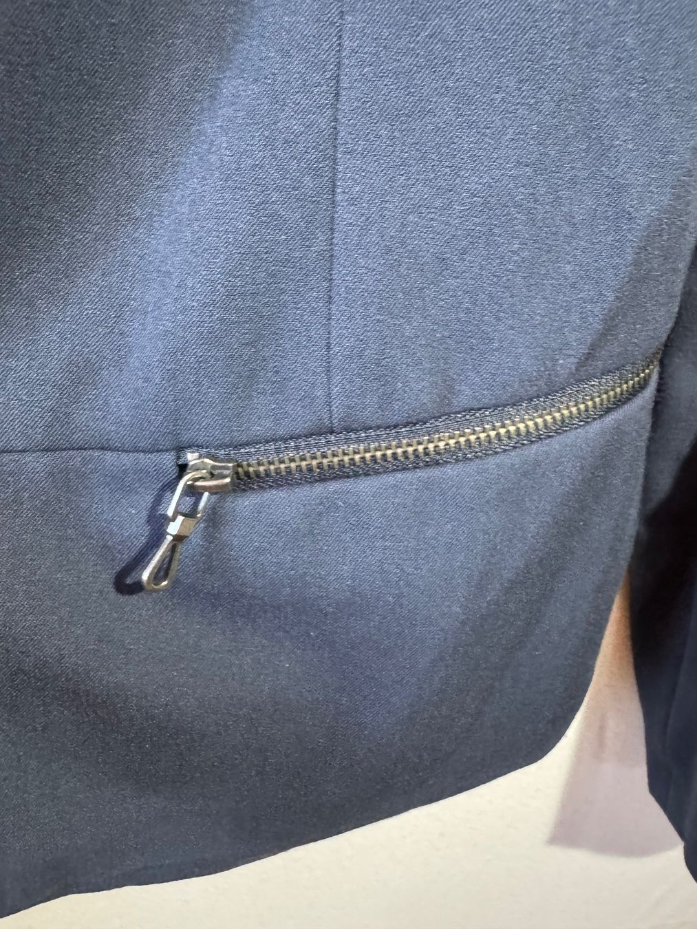 Only Giacche: Dunkelblauer Blazer von Only Gr. 40 – Usato da Grosswangen venduto da SALE_SALE_SALE 2