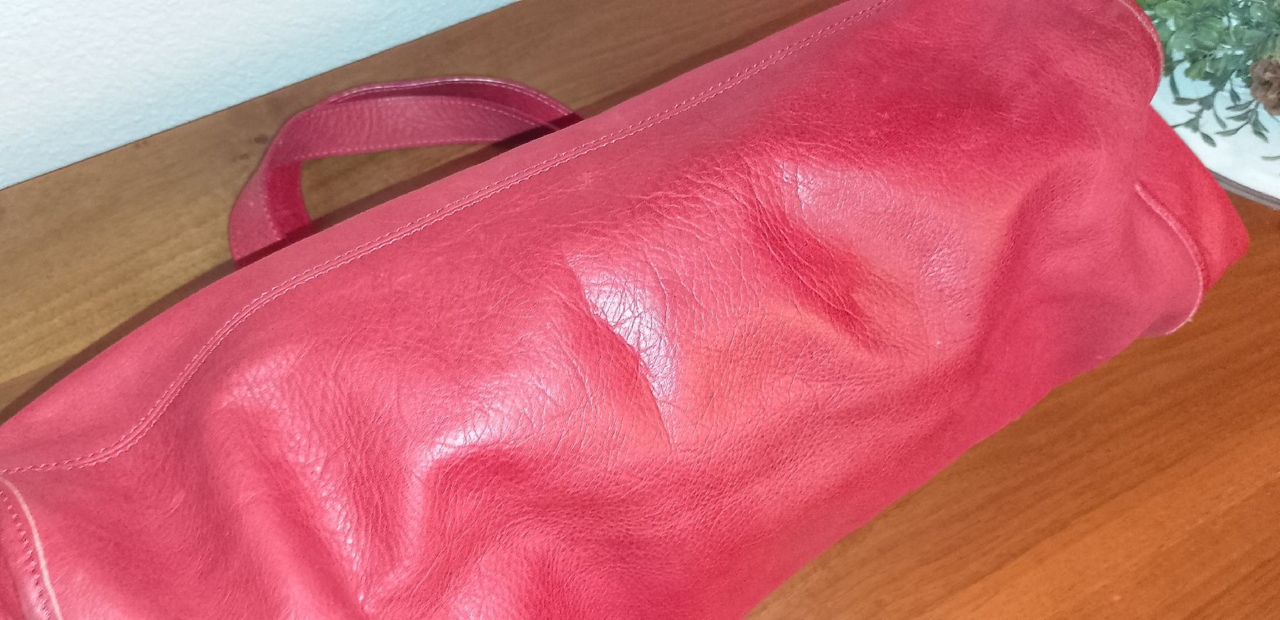Navyboot Borse da donna: Damentasche Navyboot rot mit Kette gebraucht – Usato da Therwil venduto da col_m6rx 4