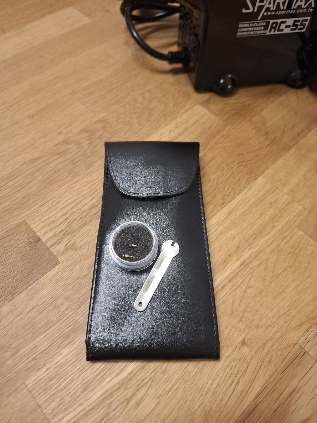 Tous les outils: Airbrushing Kit – D'occasion à Kandersteg par Ria18 2