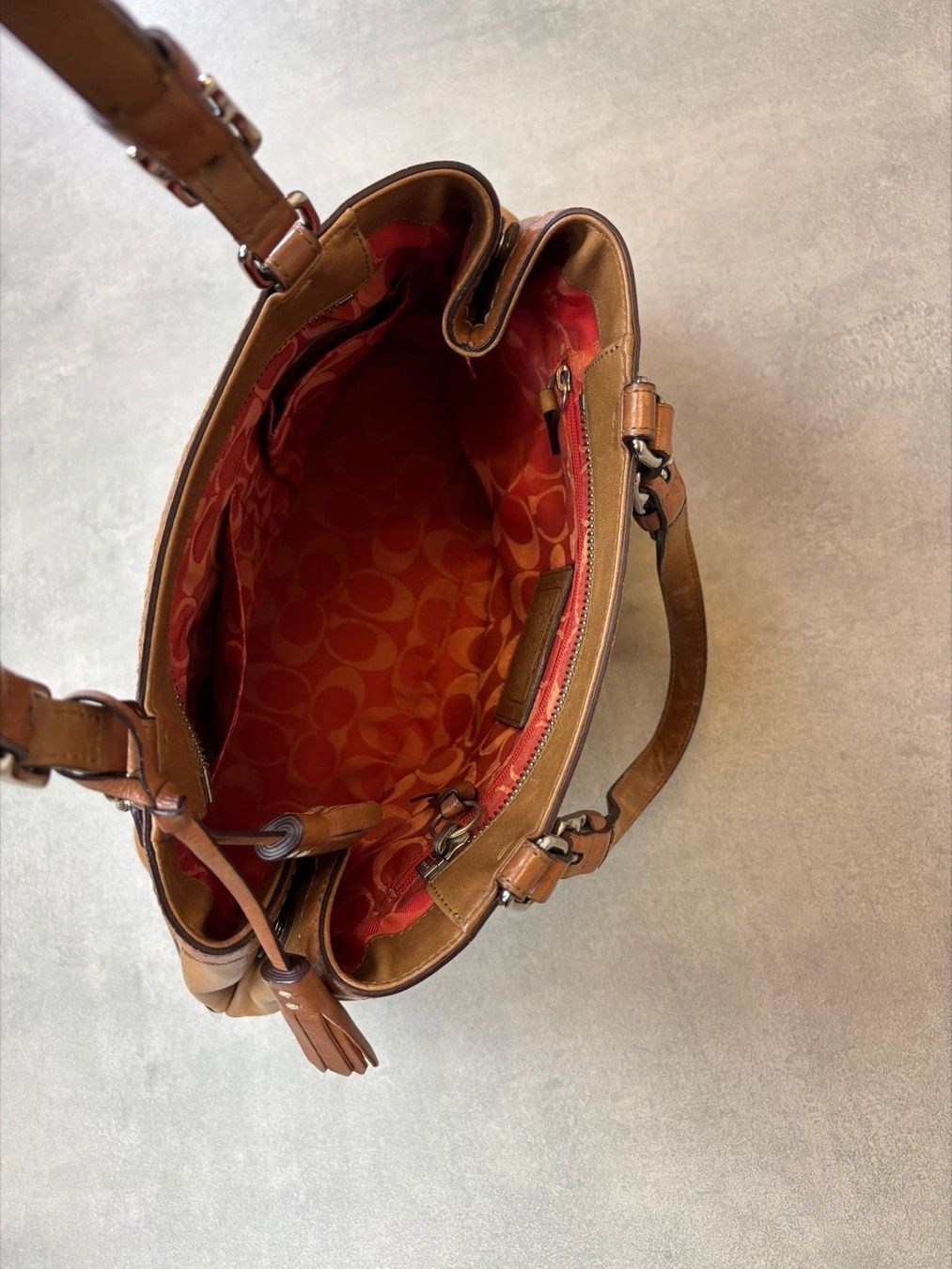 Coach Borse da donna: Coach Leather Shoulder Bag – Usato da Tägerwilen venduto da Akh.Boutique 7