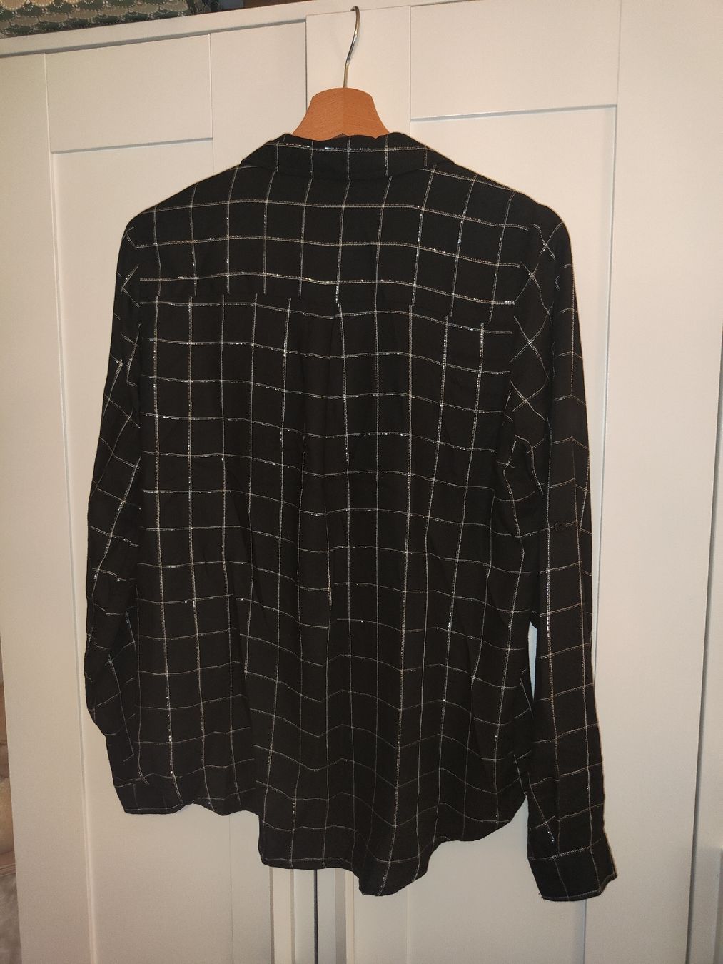 Only Camicette: ONLY Bluse Grösse S schwarz kariert Glitzer – Usato da Rheinfelden venduto da JamieBabsi 1