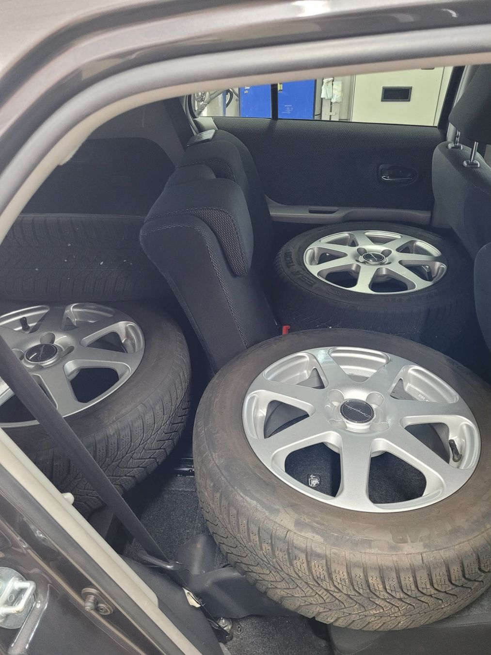 Toyota Automobili: Toyota Yaris 1.8 TS Kompressor – Usato da Luzern venduto da kili_s90 6