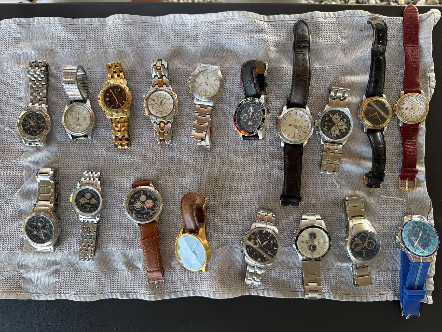 Orologi: Uhren lot chronos – Difettoso da Schlieren venduto da Luxury.Time