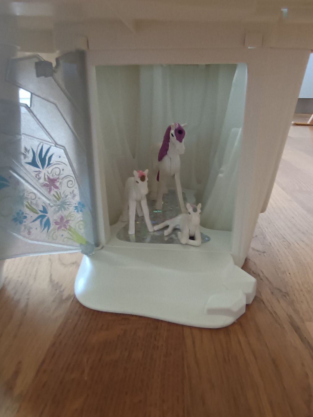 Playmobil Giocattoli: Eispalast Playmobil – Usato da Düdingen venduto da Schnee1980 2