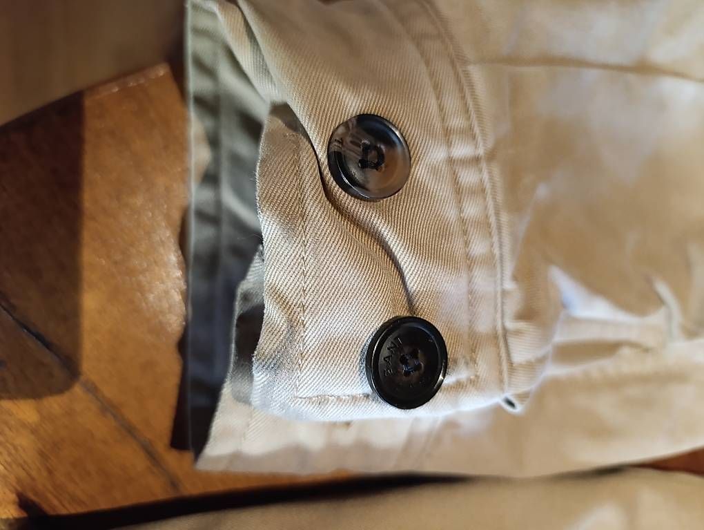 Giacche: Veste Gant beige – Usato da yvonand venduto da JeremyC25 1