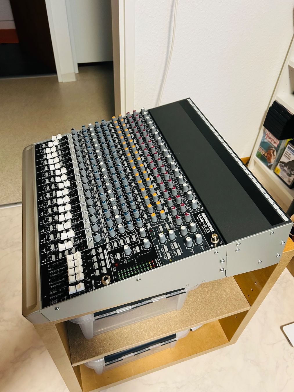 Mackie Console di mixaggio: Mackie 1604-VLZ3 16 Kanal – Usato da Bassersdorf venduto da his_n5kb 1