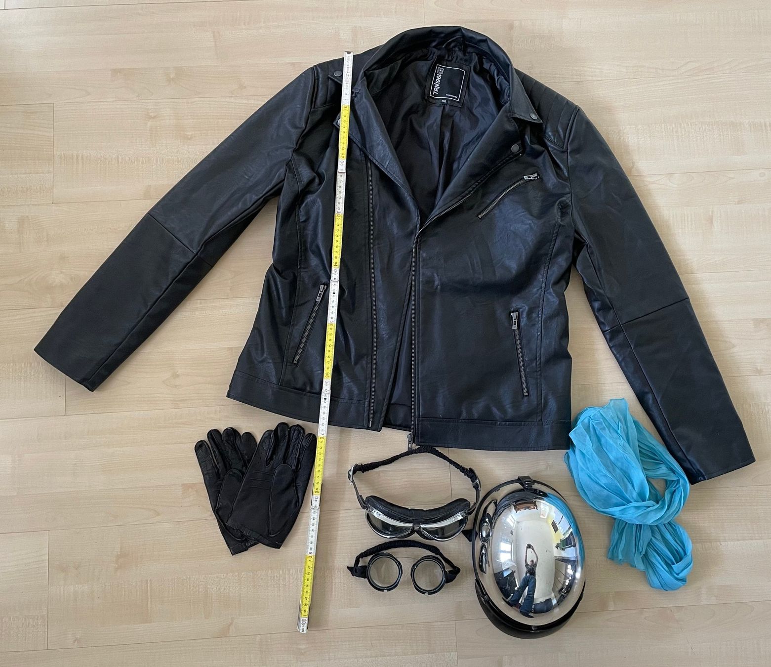 Abiti antichi: VeloSoleX Töffli Töff Oldtimer Jacke Helm Brille Nostalgie – Usato da Oftringen venduto da the_white_house 6