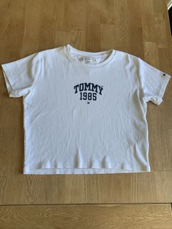 Tommy Hilfiger T-Shirt Gr. 176 Weiss - Top erhalten, Sommer!