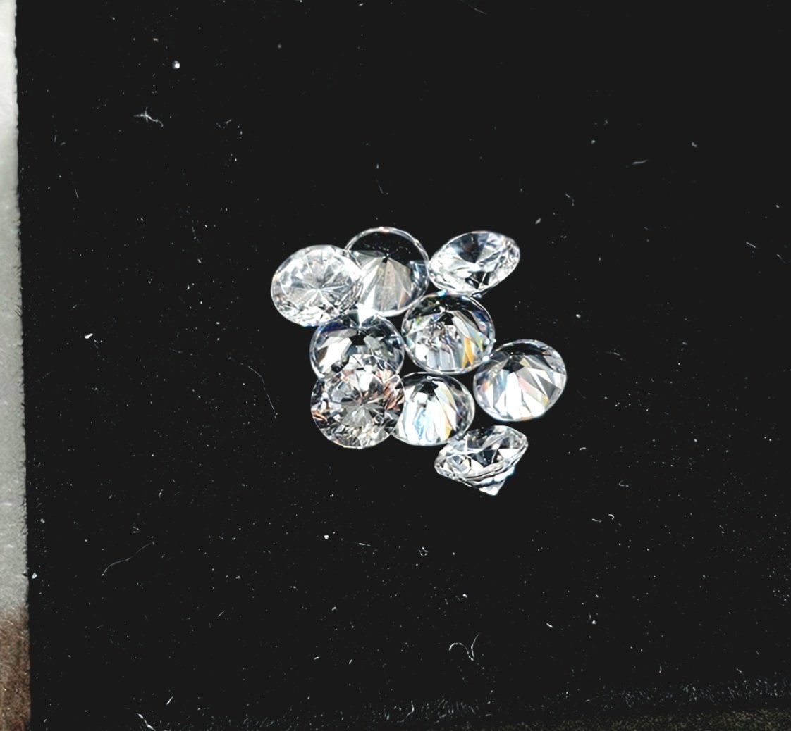 Pietre preziose: Diamant-Imitationen; Brilliant; 8 mm – Nuovo (secondo la descrizione) da Horgen venduto da Agopton