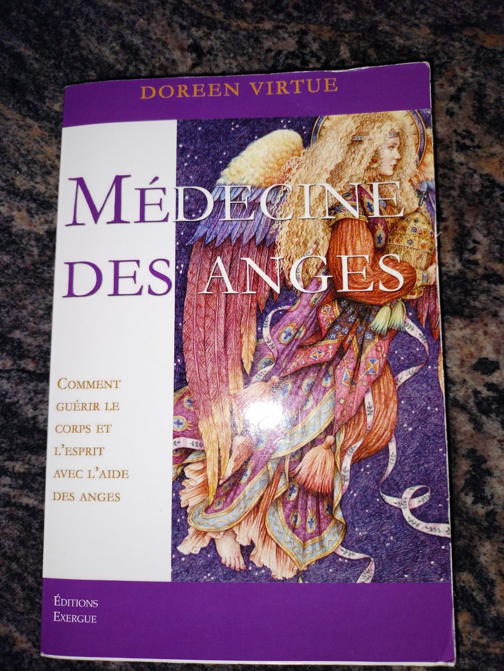Bücher: Médecine des anges, Doreen Virtue – Gebraucht aus Cortaillod von rozinna
