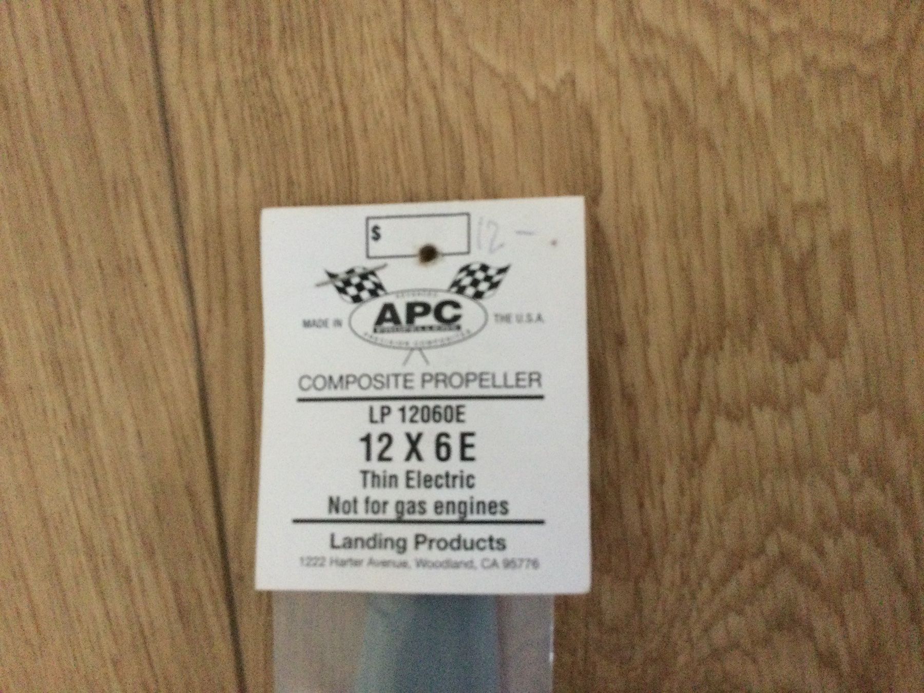 Modellismo RC: Hélice APC 12x6E Thin Electric – Nuovo e nell'imballaggio originale da Yvonand venduto da Li_poch 1