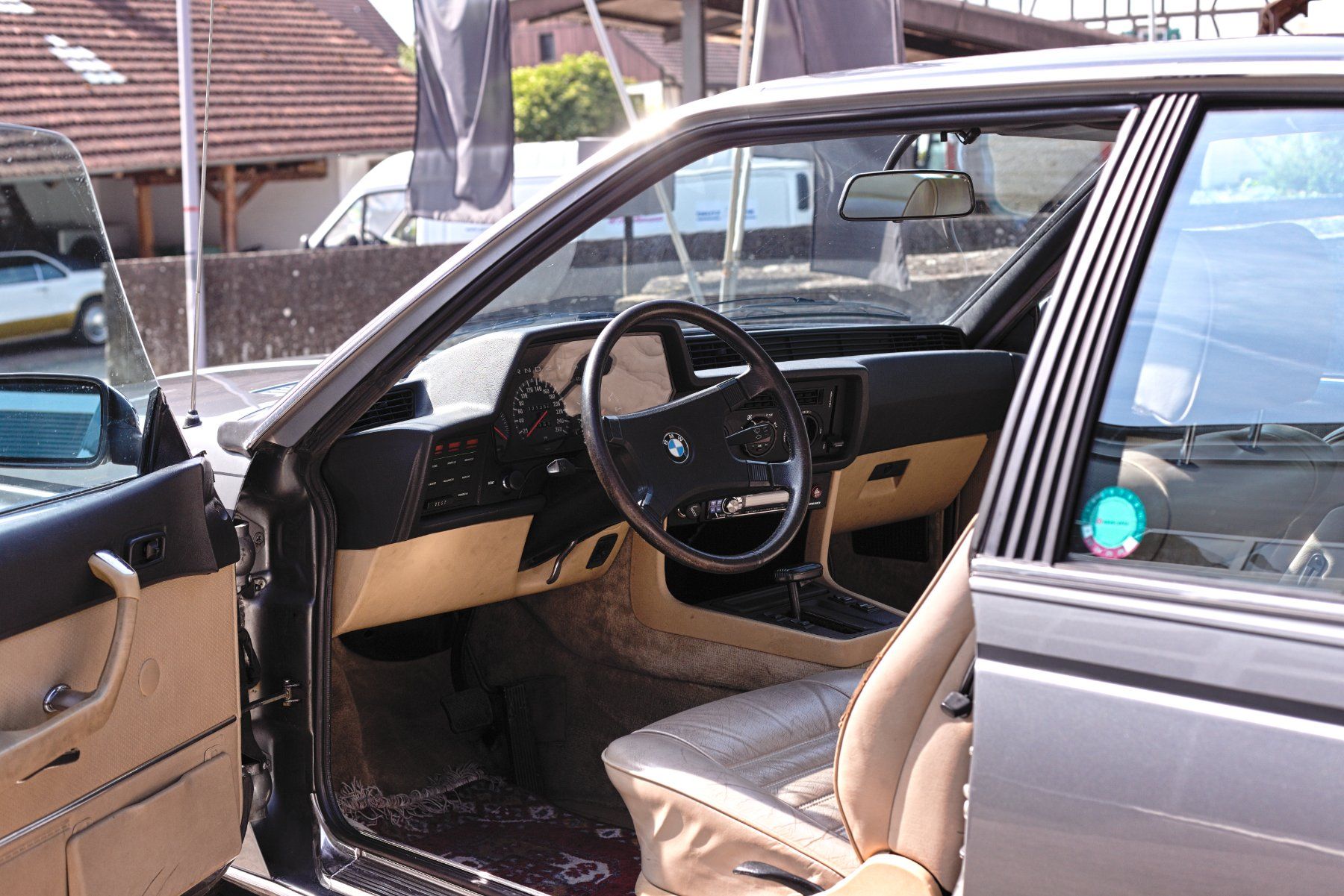 BMW Autos: Oldtimer BMW 635 CSi aus 1. Hand – D'occasion à Windlach par Aeschbacher8175 4