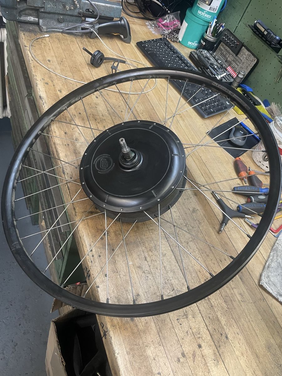 Stromer Pezzi di ricambio: Stromer ST1 45kmh Motor defekt – Difettoso da Elgg venduto da M-A-C