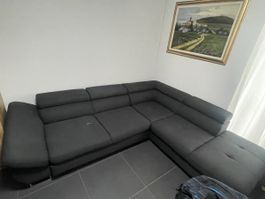 Ecksofa mit Schlaffunktion und Stauraum