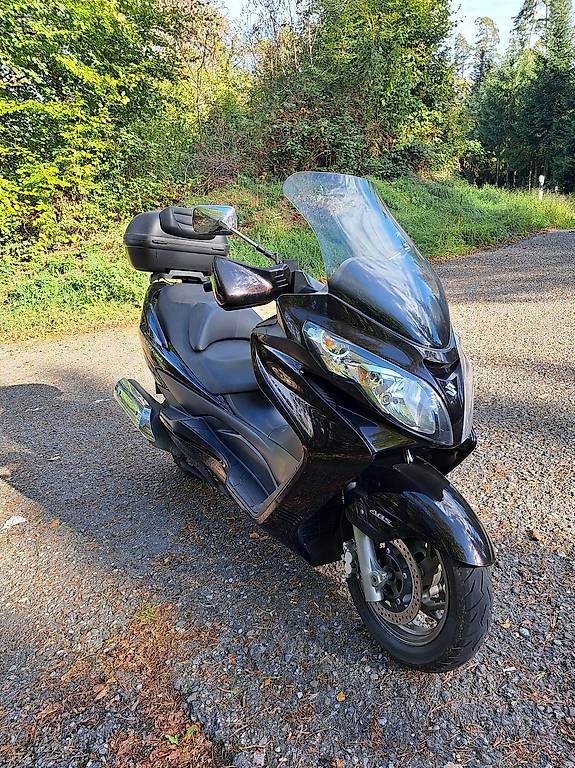 Strada: Suzuki Burgmann – Usato da Lyss venduto da schacheli 1
