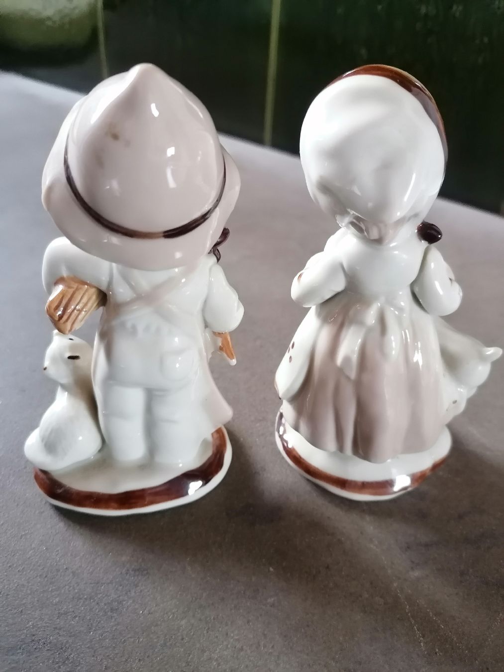 Statuette: 2 schöne Figuren Junge und Mädchen  – Usato da Brittnau venduto da Elefant7 1