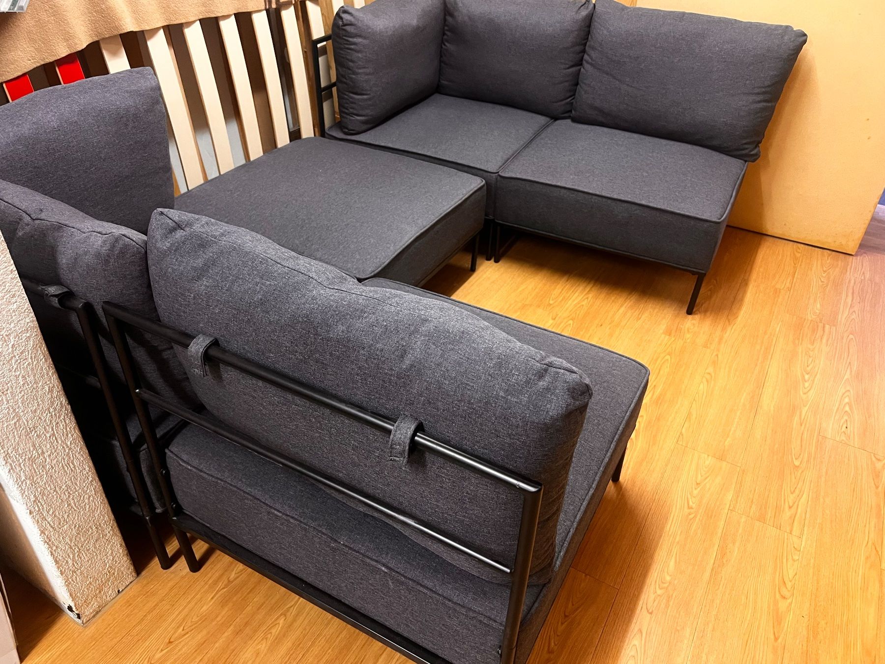 Ikea Sofas: Sitzecke 5 Module von Ikea – D'occasion à Mettmenstetten par Turbo1976 1