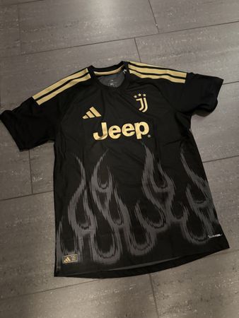 Juventus Third Trikot 26/27 Authentic