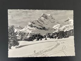 AK GL Skigebiet Braunwaldalp gegen Ortstock
