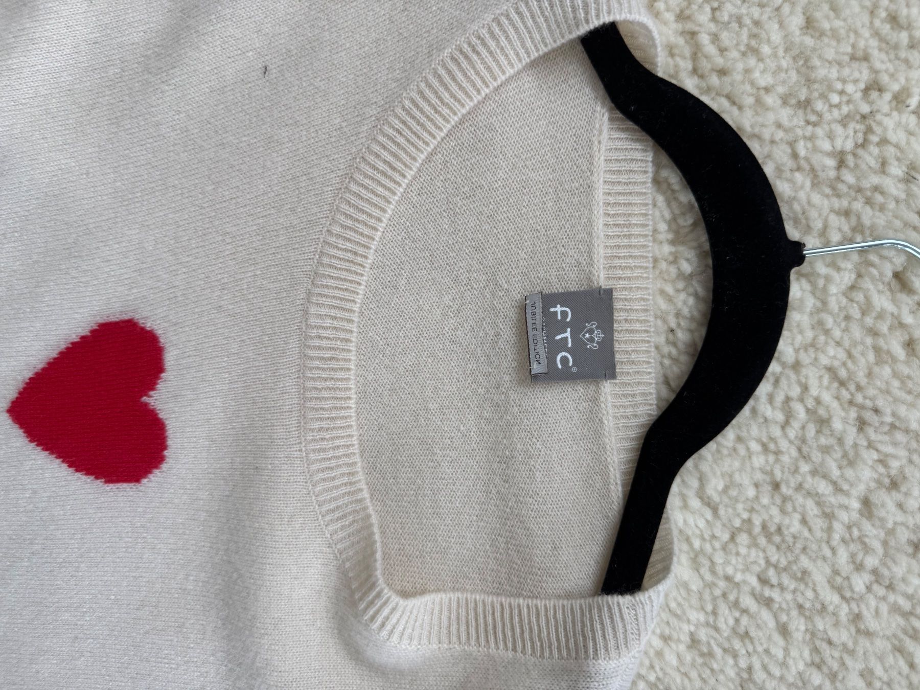 FTC Maglioni & Felpe: FTC Pullover Kaschmir Creme LOVE Nude XL wNEU – Nuovo (secondo la descrizione) da Zuerich venduto da Moochie 5