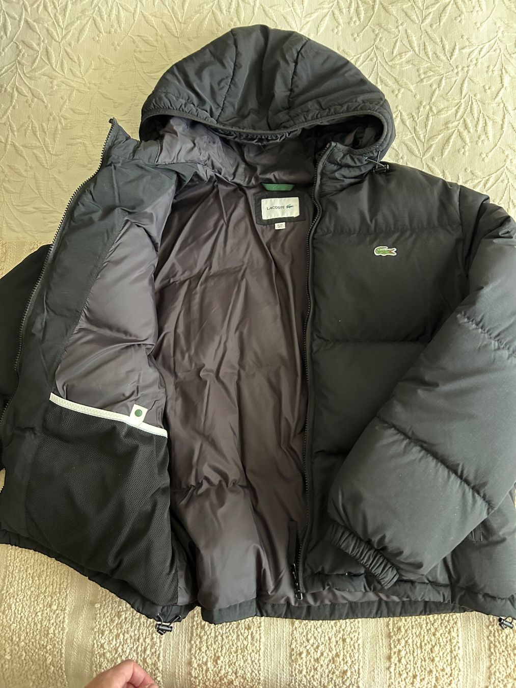 Giacche: Veste Lacoste L – Usato da Fribourg venduto da SenhorNeves 2