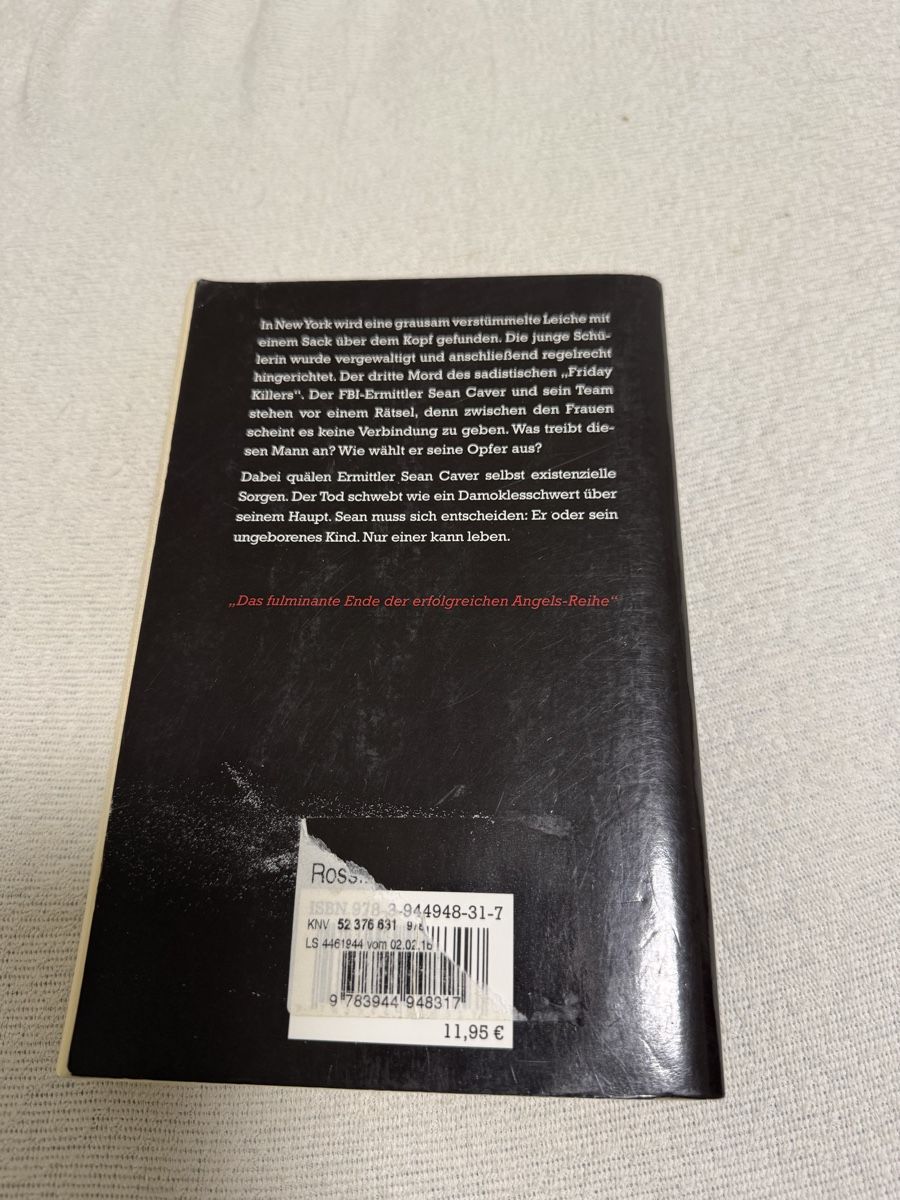 Bücher: Devoted Angels, Thriller von E.M. Ross – Gebraucht aus Küsnacht ZH von IrischkaB 1