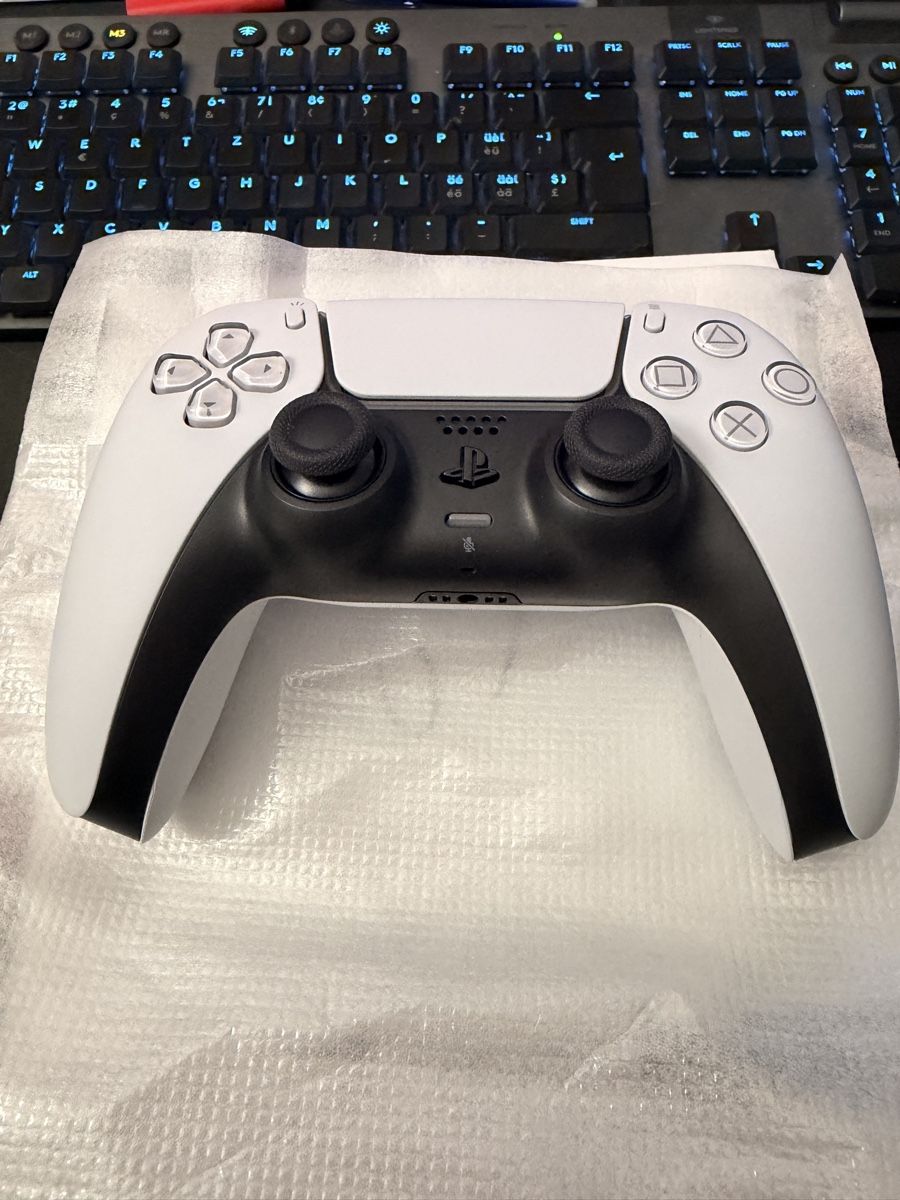 Sony Controller: PS5 DualSense Controller Original Weiss – Neu (gemäss Beschreibung) aus Selzach von SiendoGaming