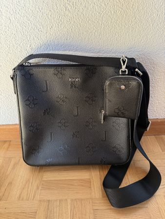 Joop Decoro Stampa Jasmina Umhängetasche in Schwarz, Neu