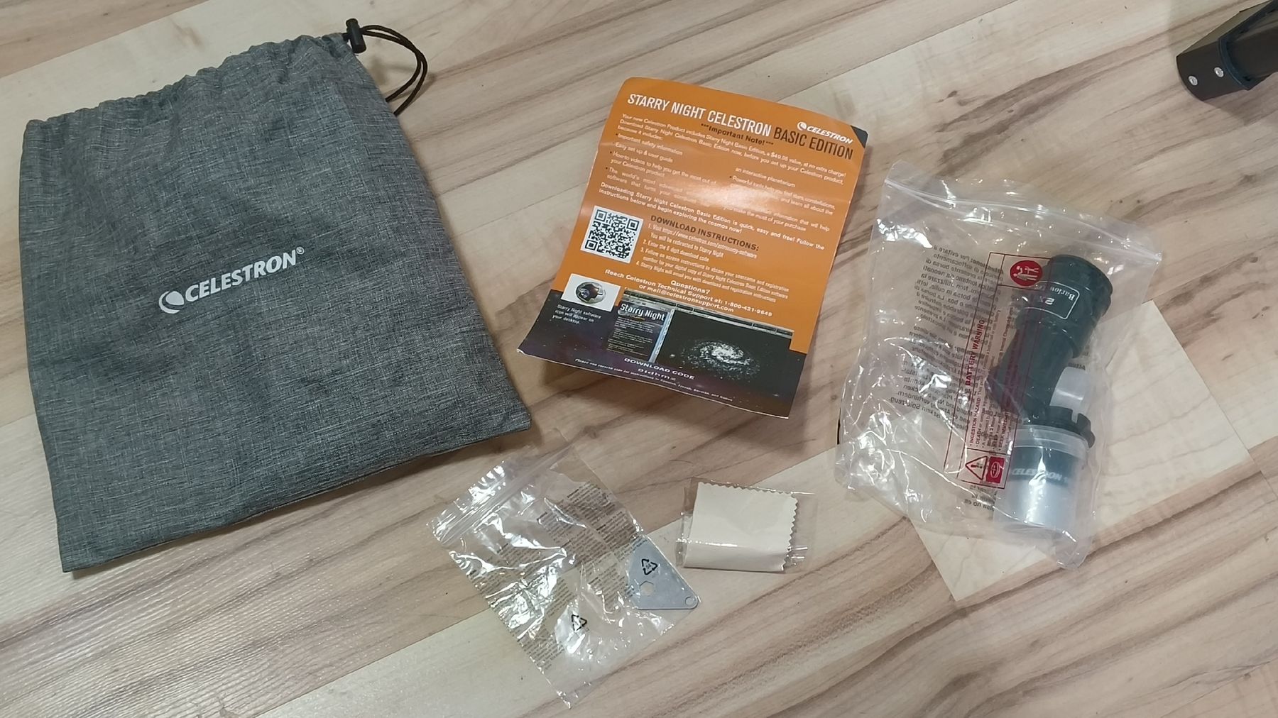 Celestron Telescopi: Celestron StarSense Explorer LT 114AZ Teleskop – Nuovo (secondo la descrizione) da Basel venduto da MinaM2014 4