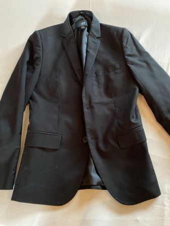 Schwarzer Blazer H&M Gr. EUR44 ca S + Weste M